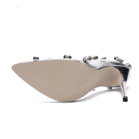 4/5 HP 🥳 PVC Silver Rhinestone Rivet Stilettos 💎 - Picture 5 of 11